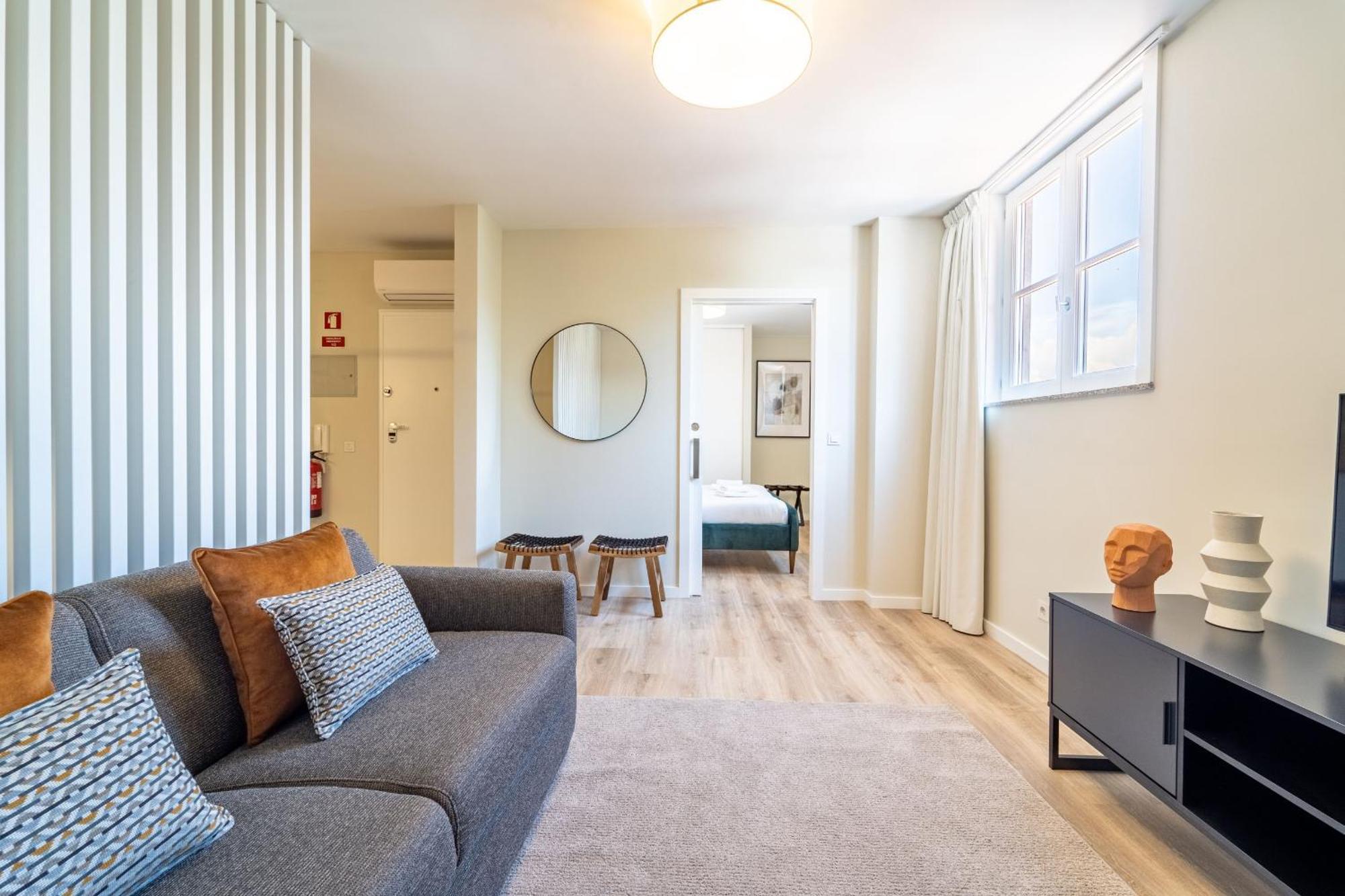 On The Square Flat - City Center By House And People Braga Exterior foto